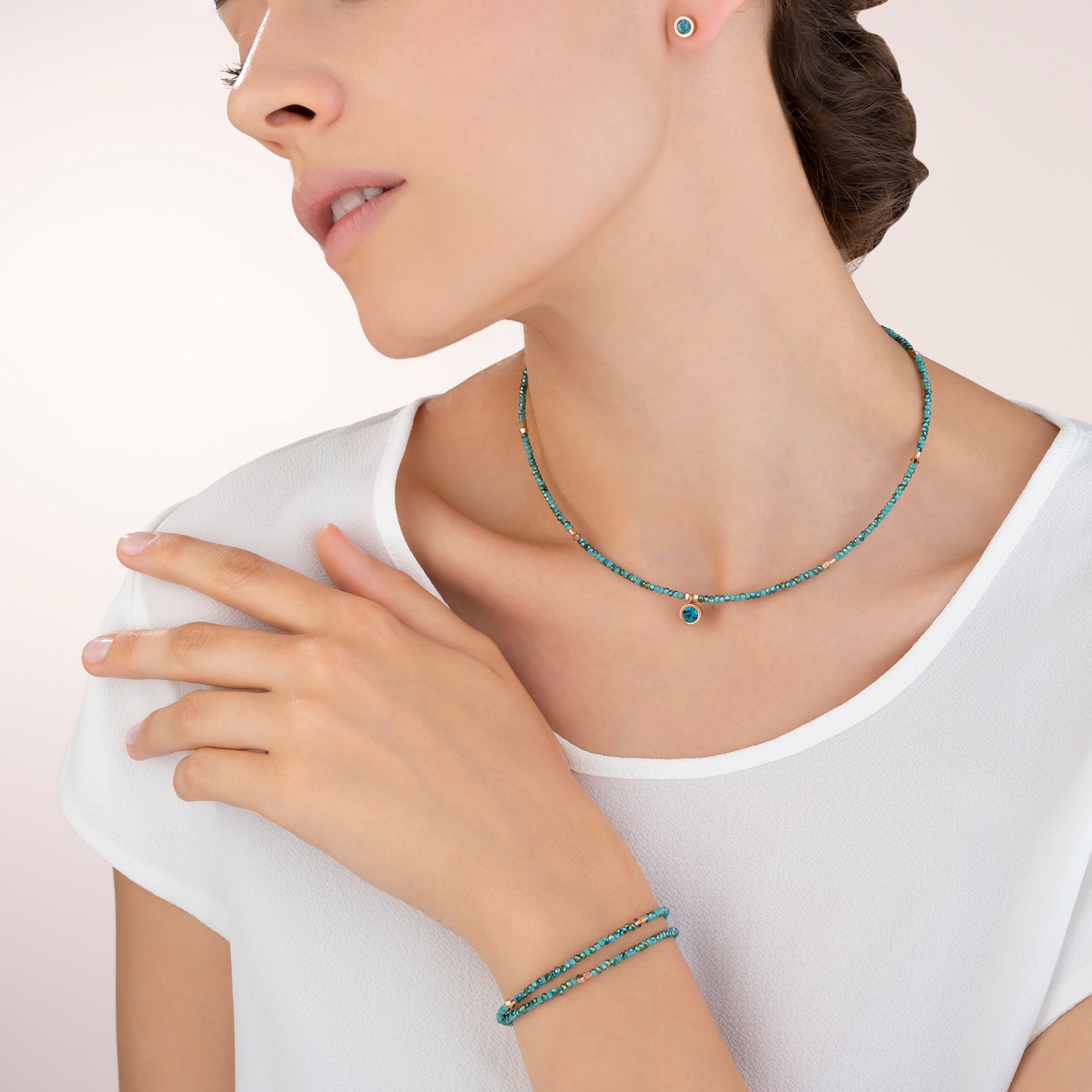 Boucles d'oreille Cristaux & acier or rose pétrole