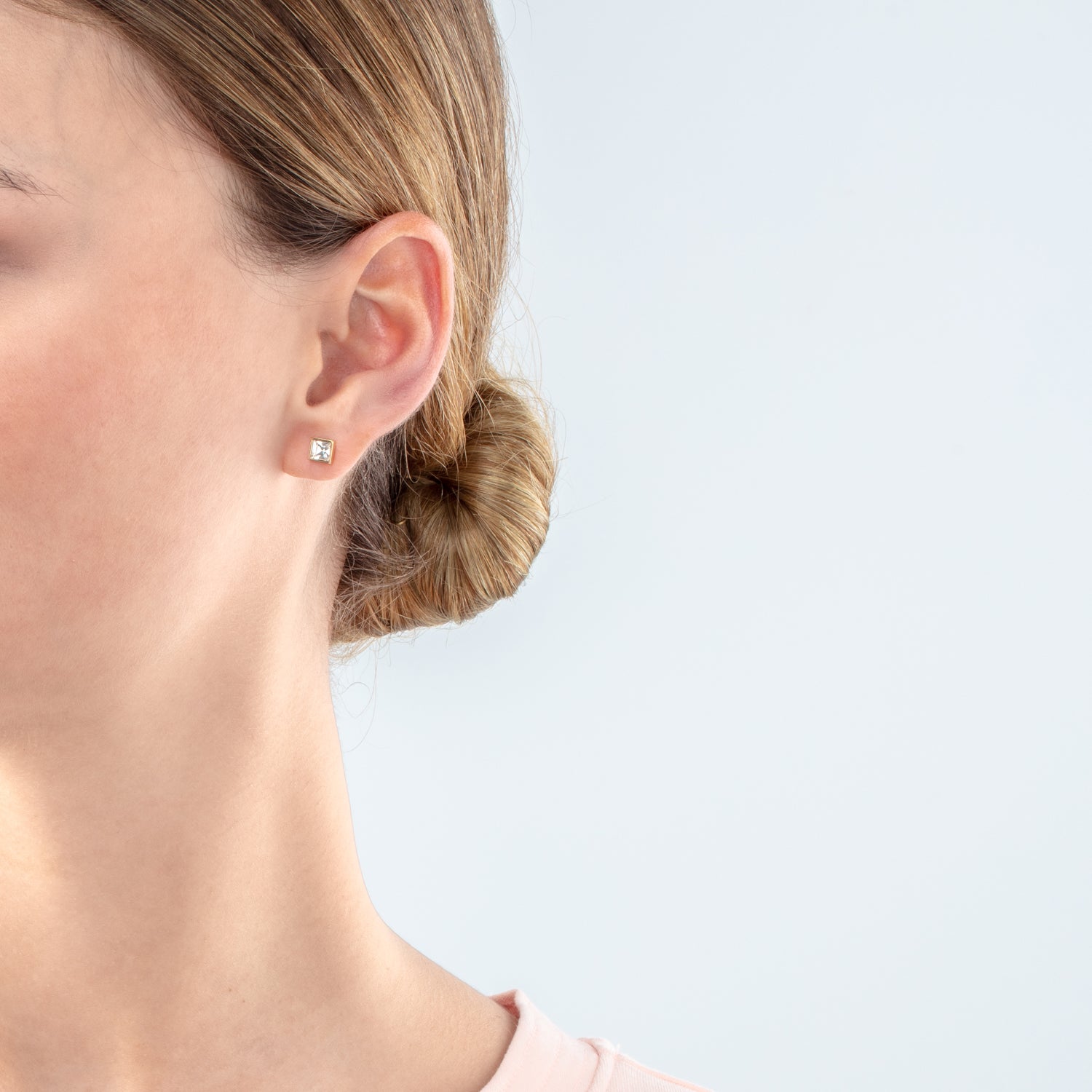 Petites boucles d'oreilles Brilliant Square or cristal