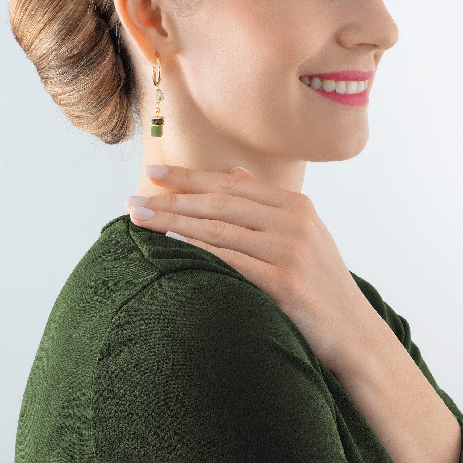 Boucles d'oreilles créole GeoCUBE® Festive Layer or-vert