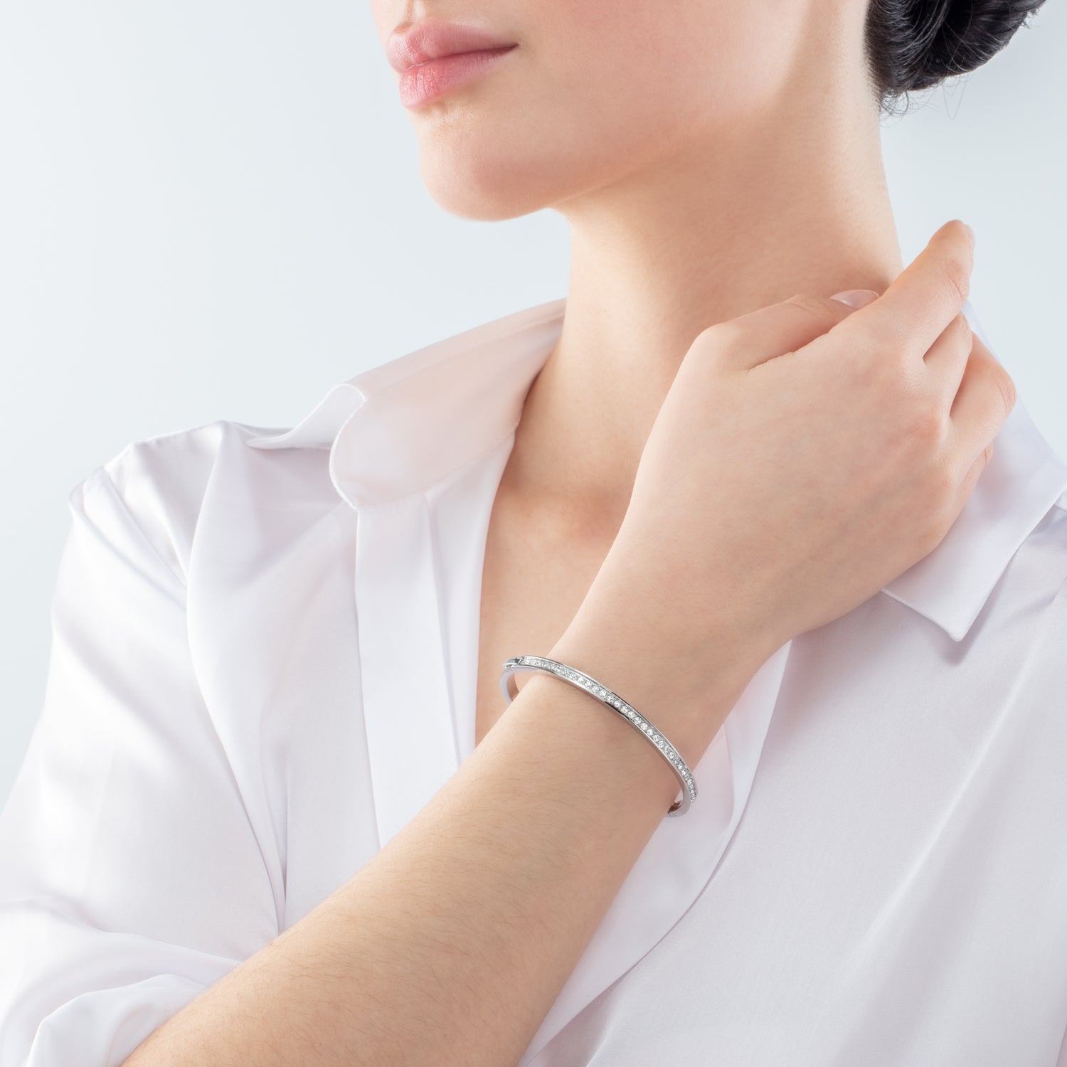 Bracelet jonc Acier inoxydable et cristaux argent cristal 17