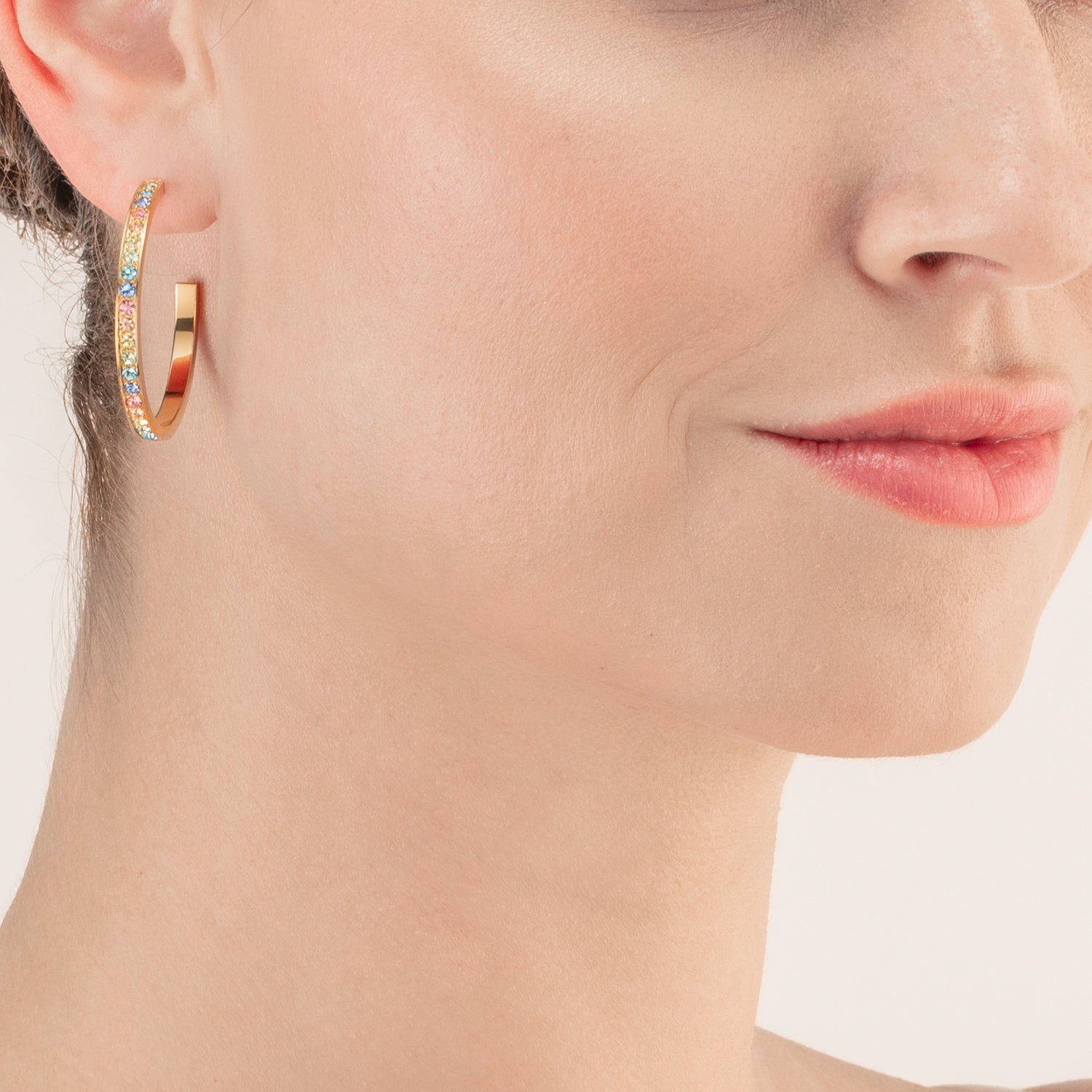 Boucles d'oreille créole 35 acier & cristaux or multi pastel