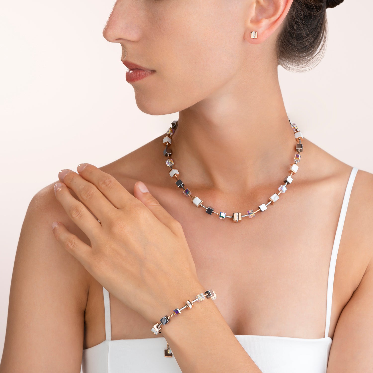 Boucles d'oreille Acier carrée or rose & bande Pavé de Cristaux cristal