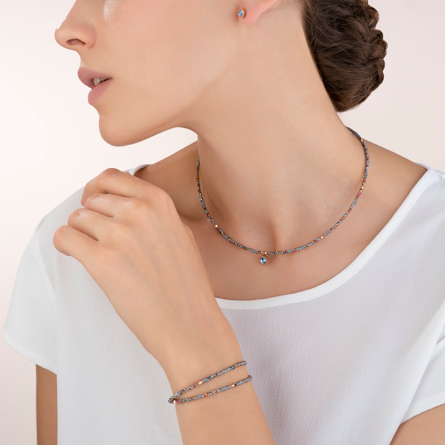 Boucles d'oreille Cristaux & acier bleu clair