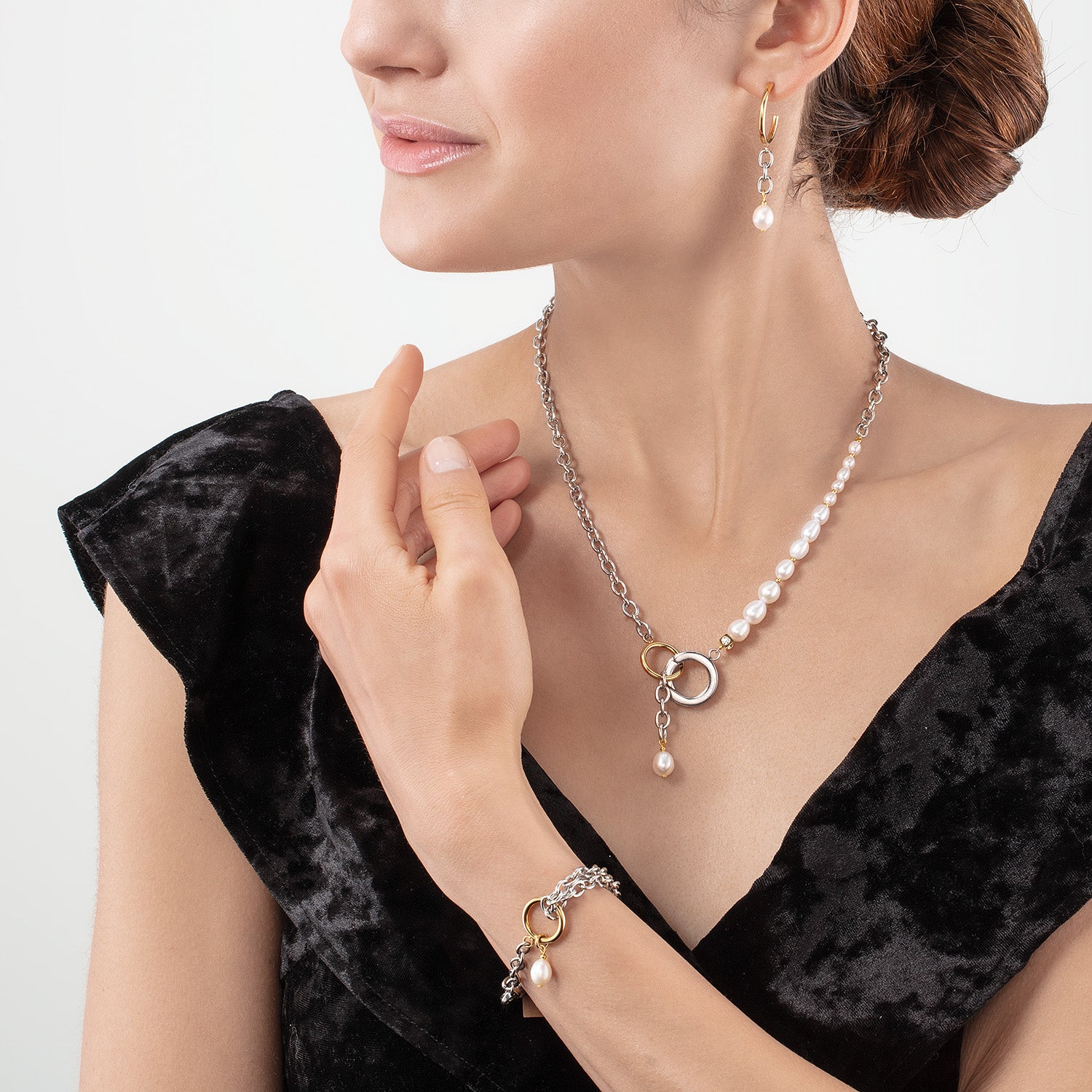 Collier Y & Perles d'eau Douce ovales avec O-ring bicolores