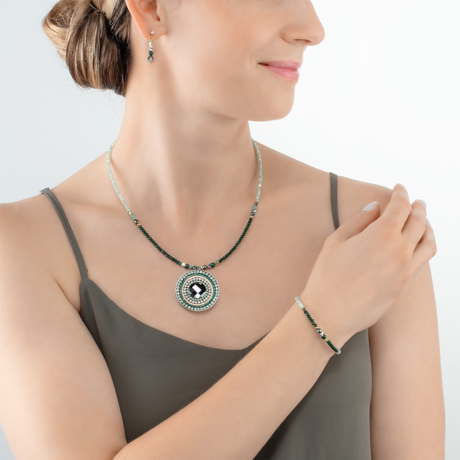 Collier Amulette Glamorous Green or