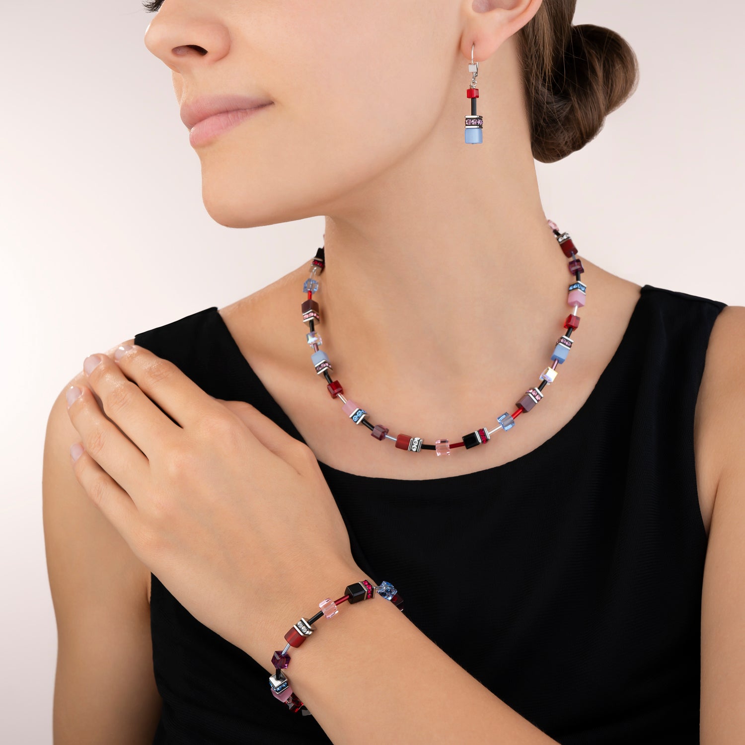 Collier GeoCUBE® mauve-rouge-blue