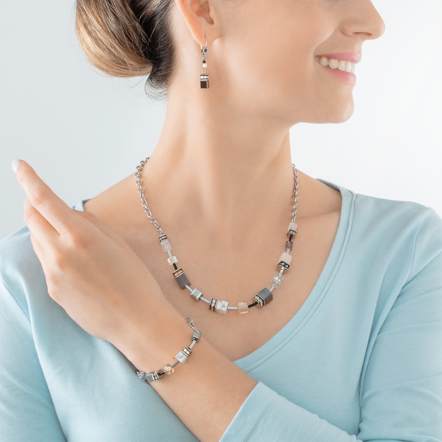 Collier GeoCUBE® Iconic Precious Chain gris-beige
