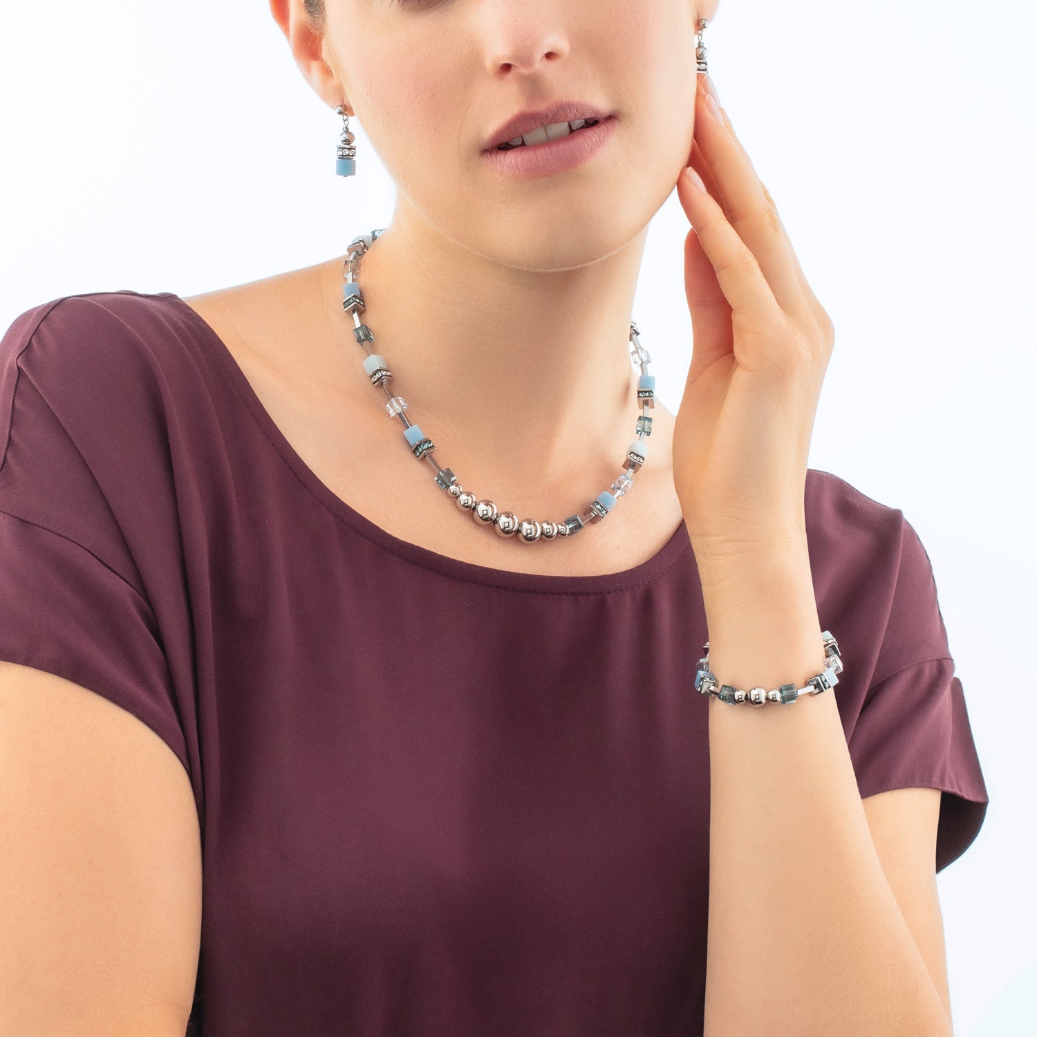 Collier GeoCUBE® Fusion Spheres bleu glacier