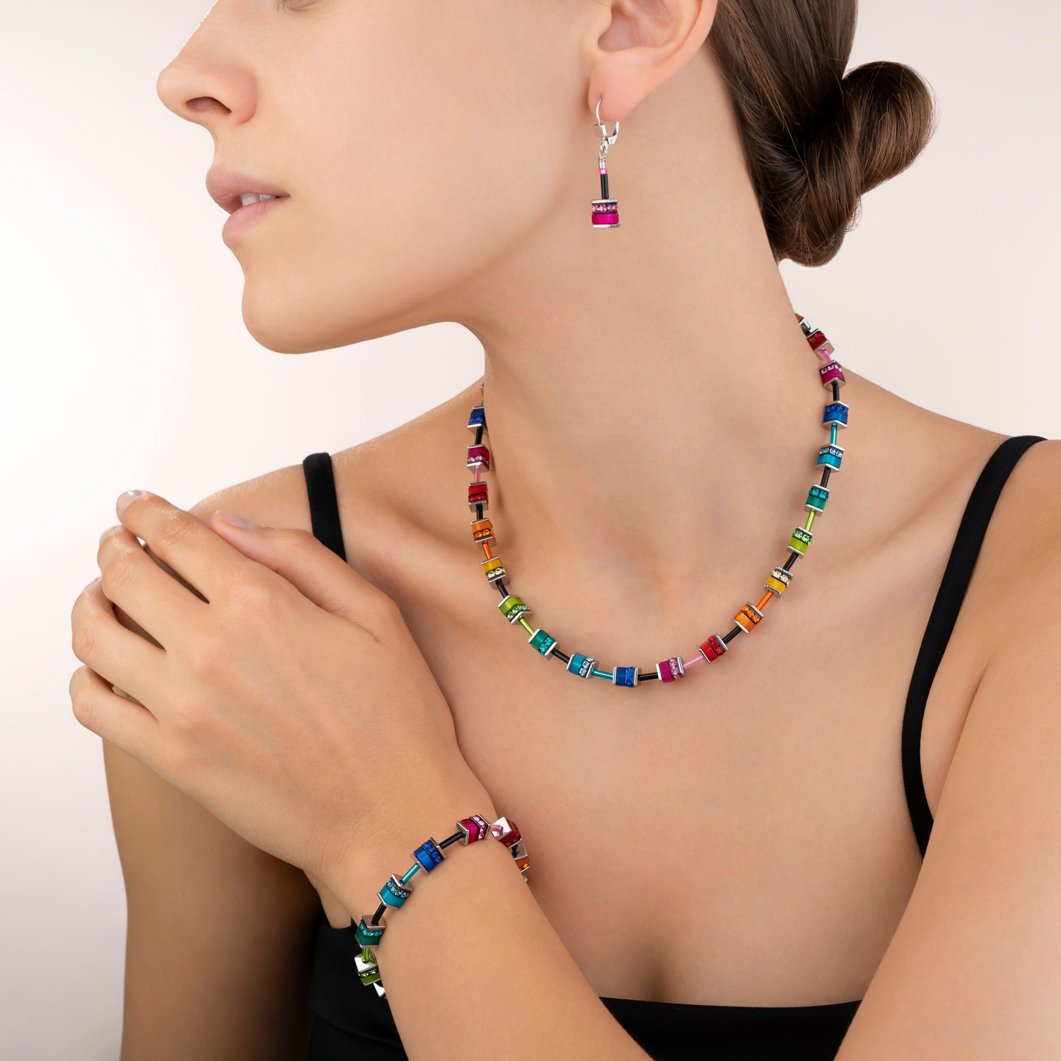 Boucles d'oreille GeoCUBE® classique polaris & strass multicolore