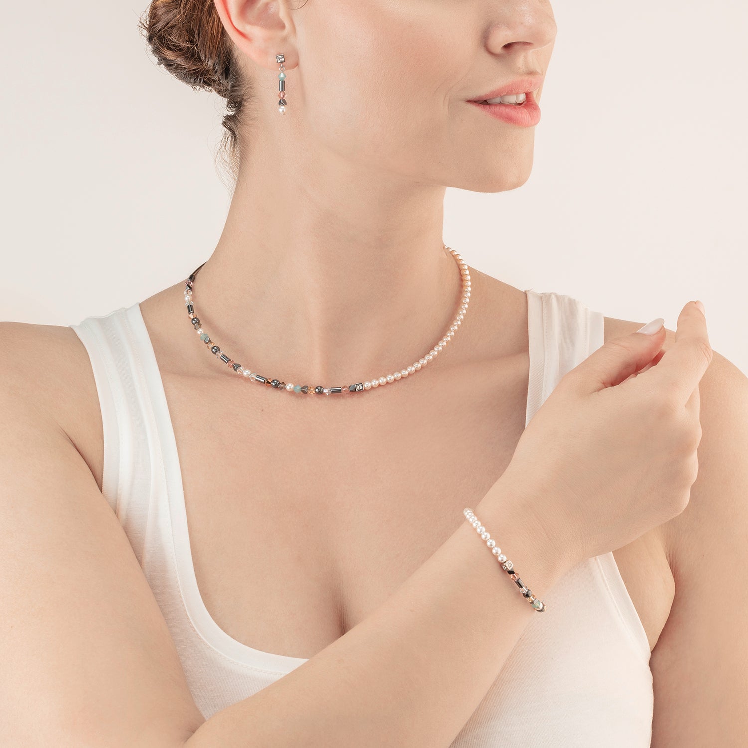 Collier Princess pearls Asymétrie aqua-rose