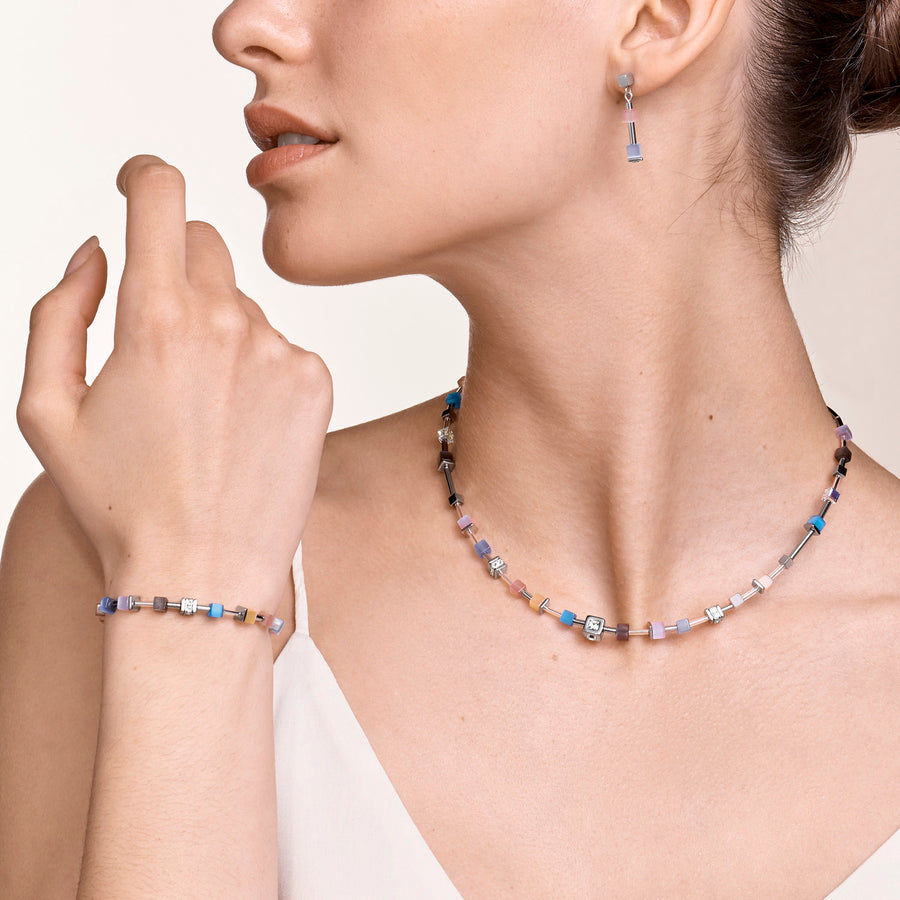 Collier GeoCUBE® fin bleu-rose pastel