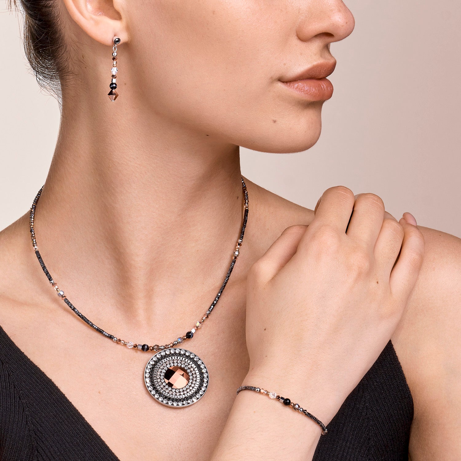 Collier Amulette small Cristaux & onyx rayé gris-cristal