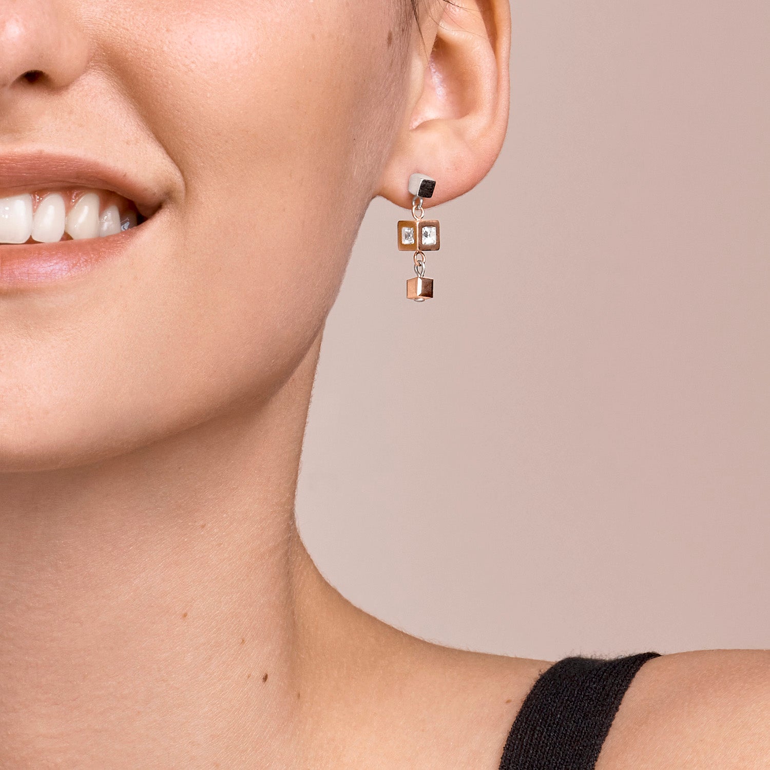 Boucles d'oreille GeoCUBE® cluster or rose