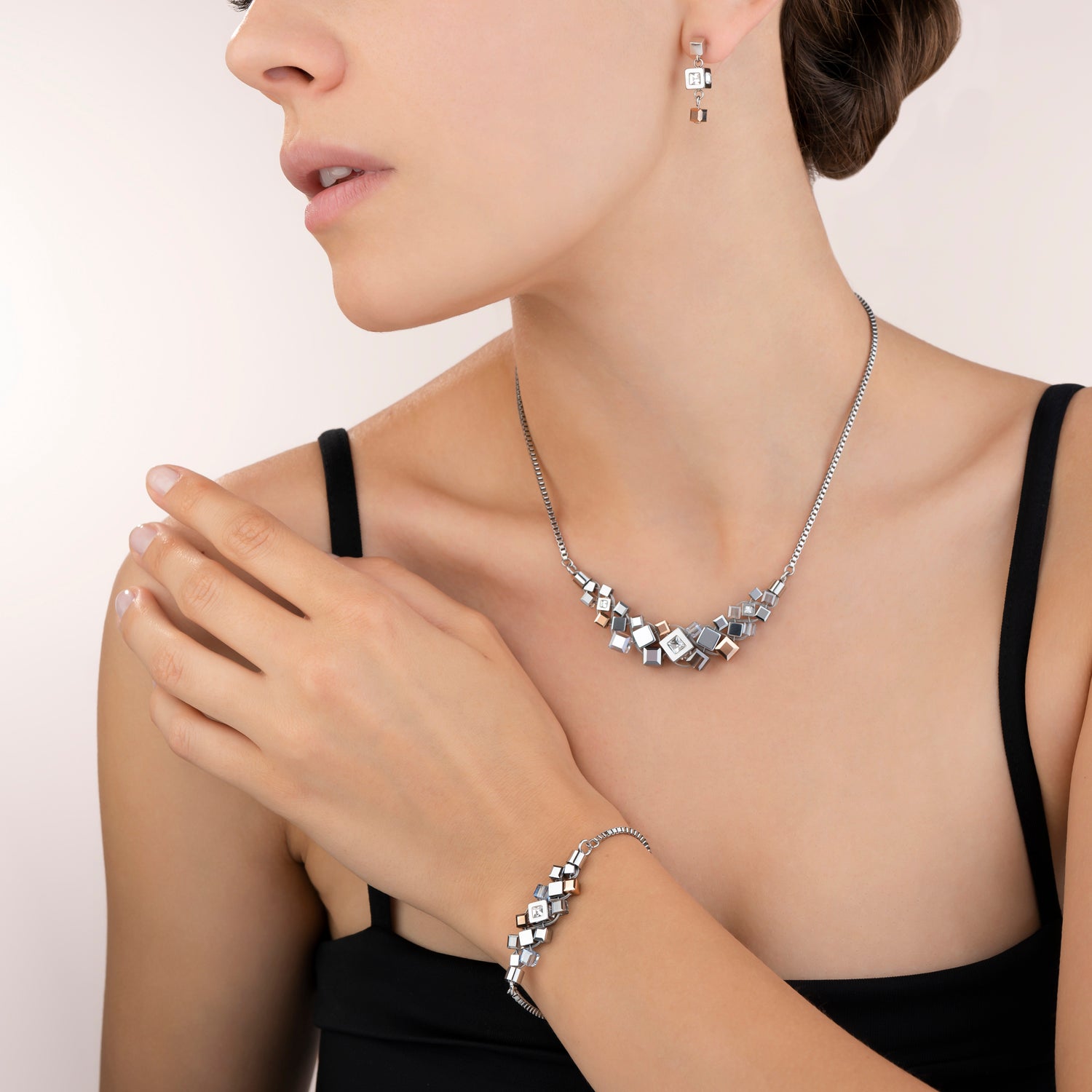 Boucles d'oreille GeoCUBE® cluster argent-or rose