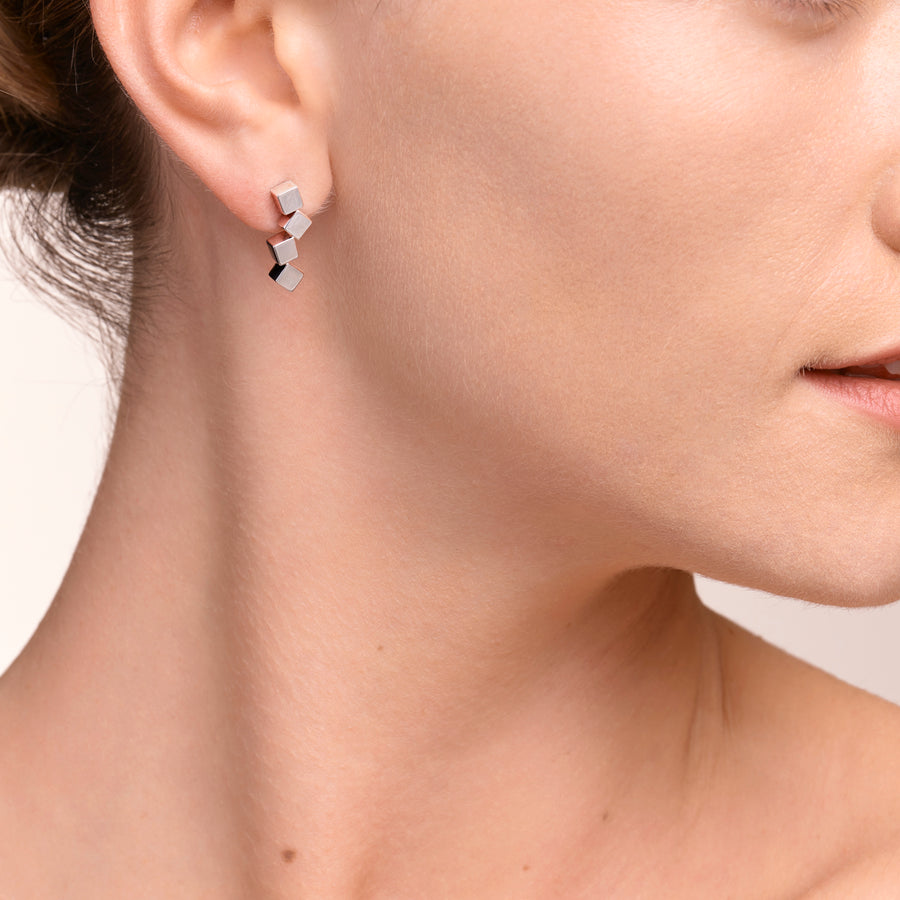Boucles d'oreille Dancing GeoCUBE® acier argent