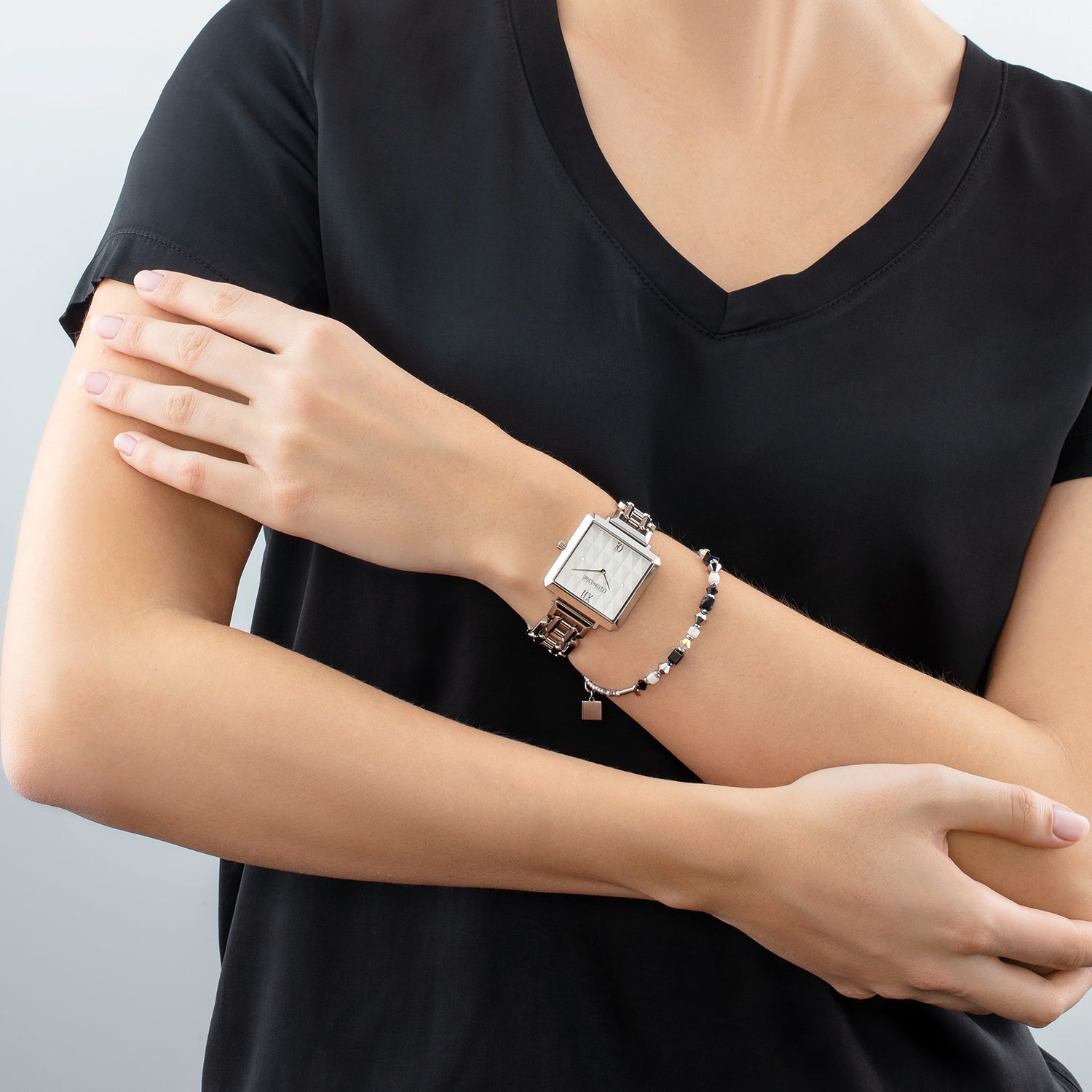 Coffret Cadeau Montre Iconic Cube Spikes Noir & Bracelet Princess Shape Mix Noir-Blanc