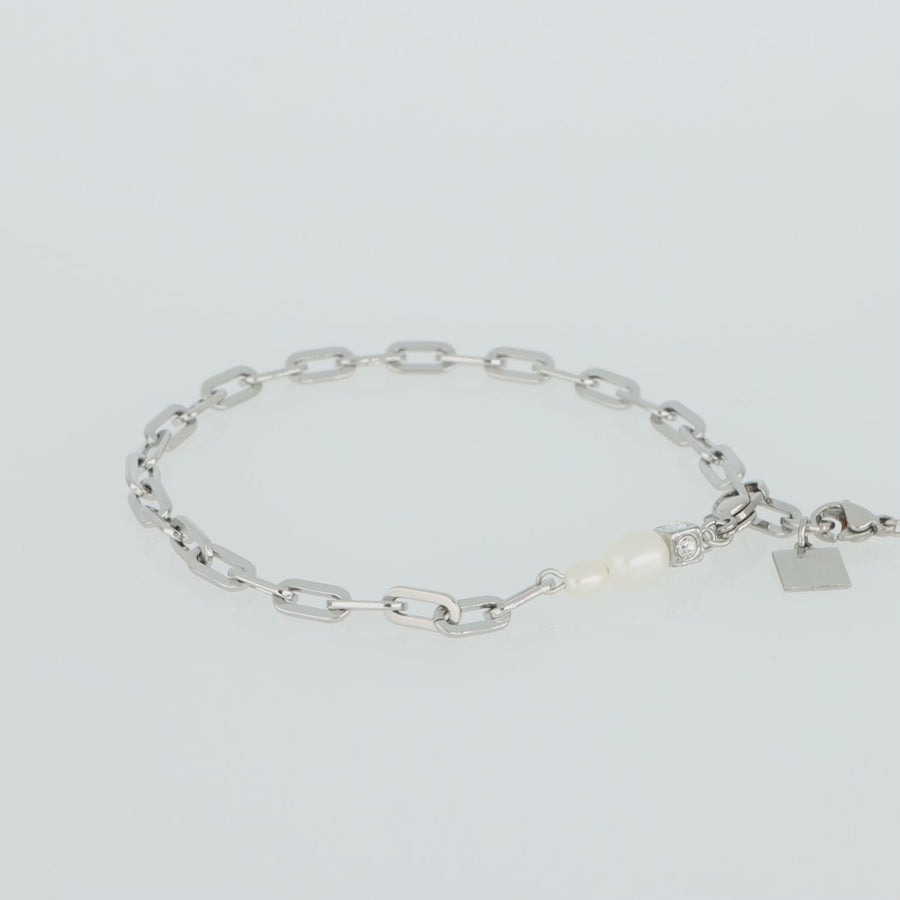 Bracelet Modern Chain et perles d'eau douce Charms argent